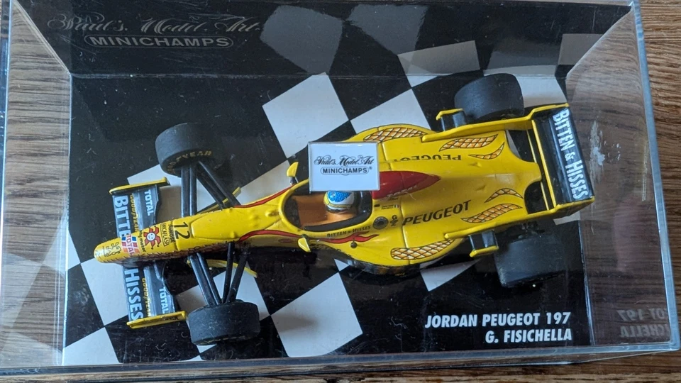 MINICHAMPS 1/43 F1 JORDAN PEUGEOT 197 FISICHELLA - Photo 3/4