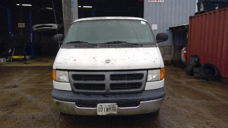 Driver Left Headlight Fits 98-03 DODGE 1500 VAN 1225536 - Image 3 of 4