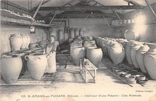 CPA 58 SAINT AMAND EN PUISAYE INTERIEUR D'UNE POTERIE UNE ANSEUSE (cpa pas coura