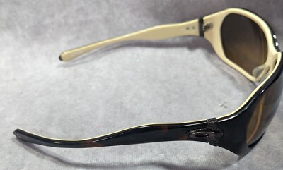 Oakley Betray Brown Tortoise And Cream Sunglasses | eBay display picture 1