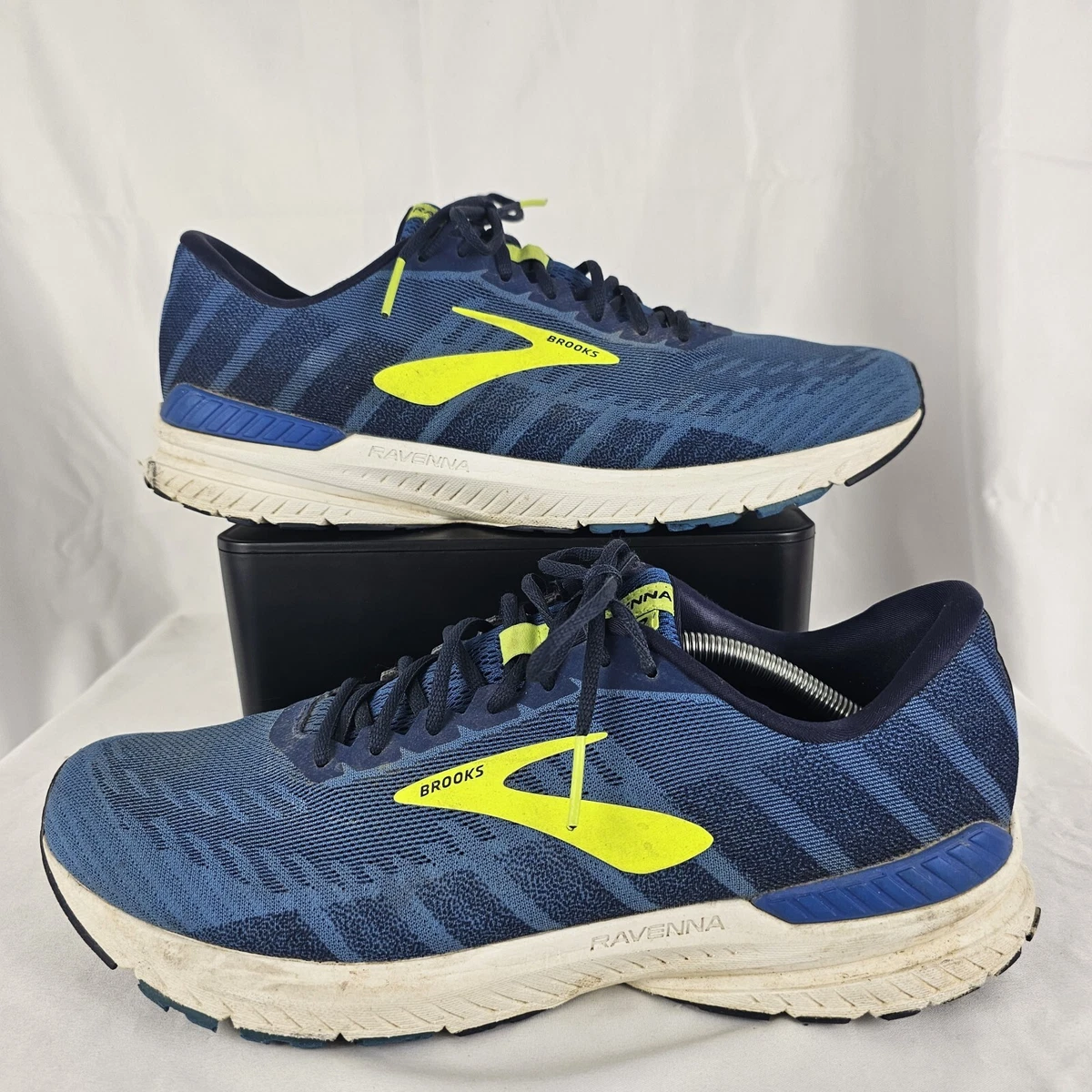 Brooks ravenna hotsell mens 11.5