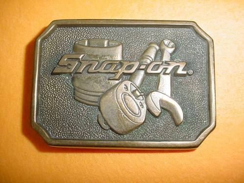 Eight ( 8 ) Vintage Snap-on Belt Buckles all have been worn scratches and wear - Picture 8 of 10