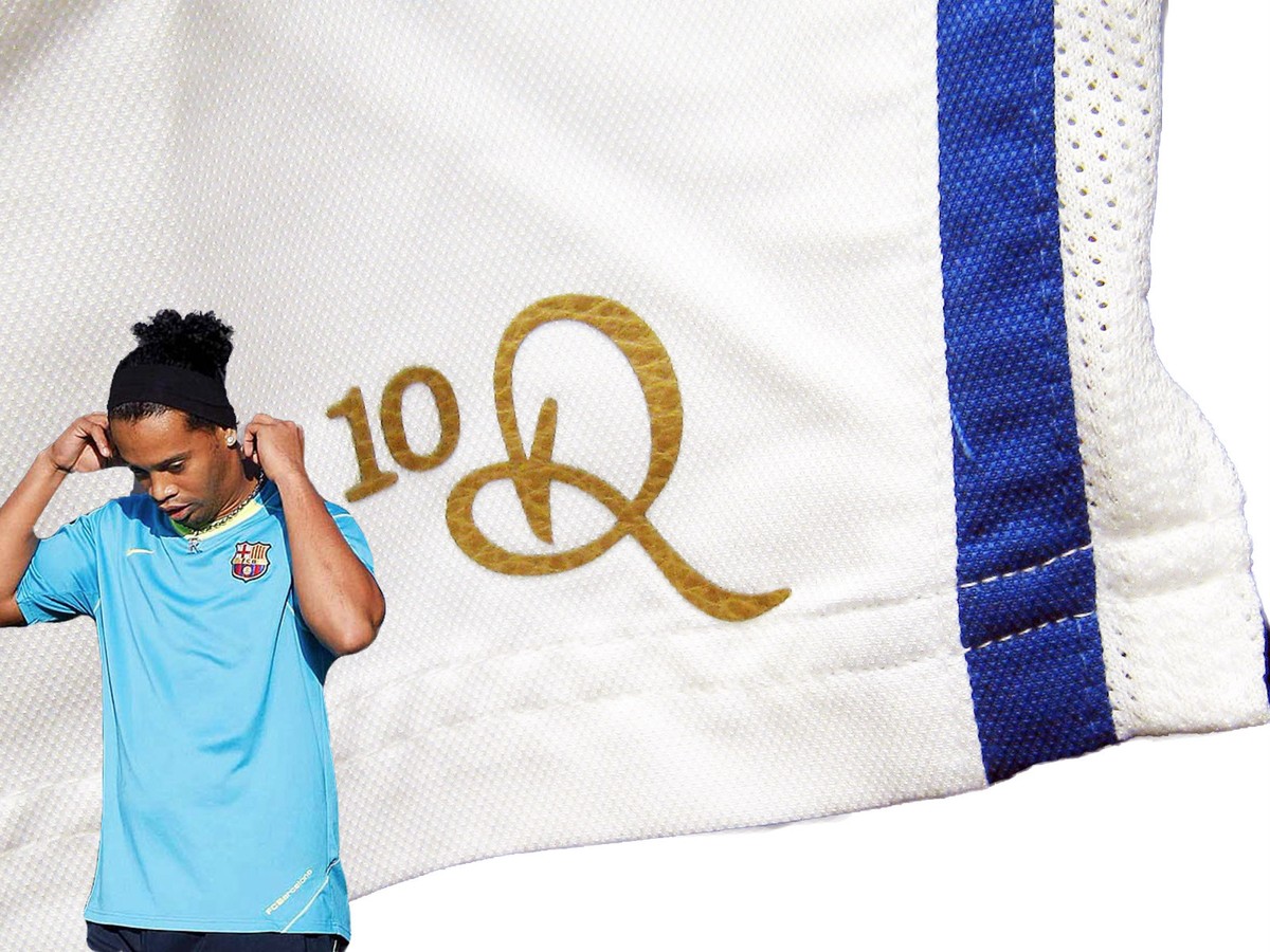 A*i様 Nike PSG RONALDINHO 10 サッカージャージ Nike PSG ロナウジーニョ 10 ジャージ - メルカリ