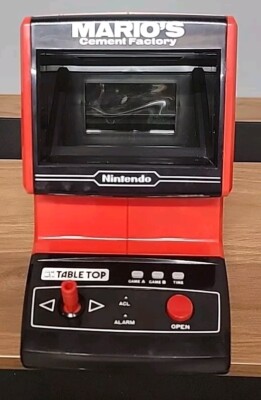 Vtg 1983 Nintendo Mario's Cement Factory Game & Watch Tabletop