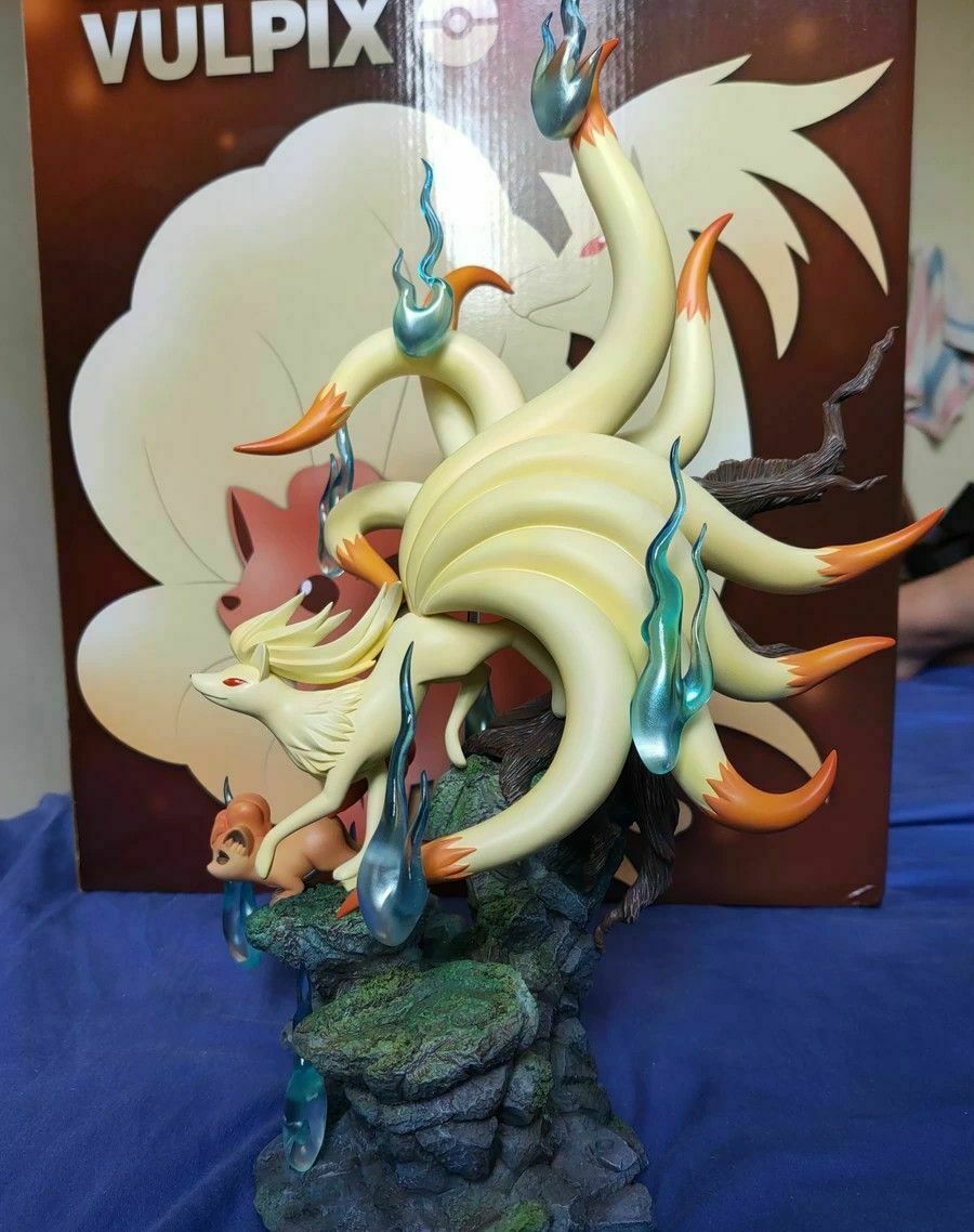 In Stock Moon Shadow Ninetales Limited Edition Painted Model Figure 37cm Hot Toy - Picture 8 of 9
