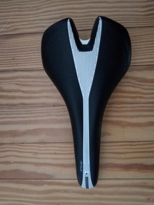 Bontrager Affinity 3 Road Saddle | eBay