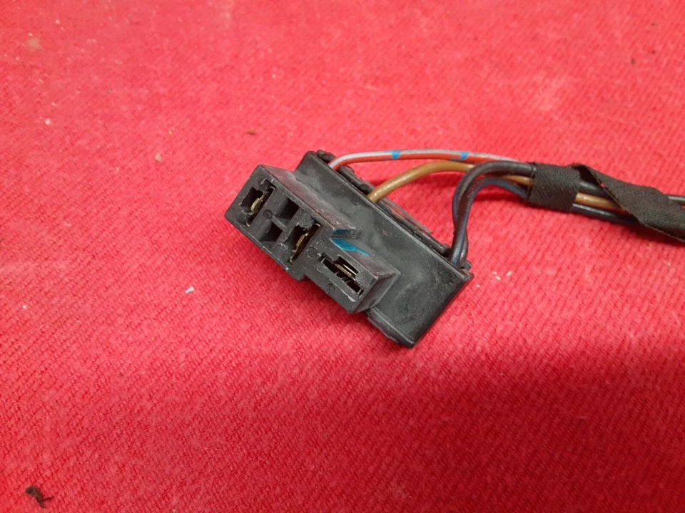 Mercedes Benz Clase C 1996 1997 bandeja de cenizas consola 12 V cable coleta 0145450228 Foto 4 de 4