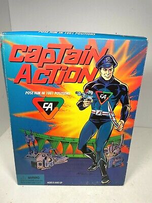 Playing Mantis 1998 Captain Action 12