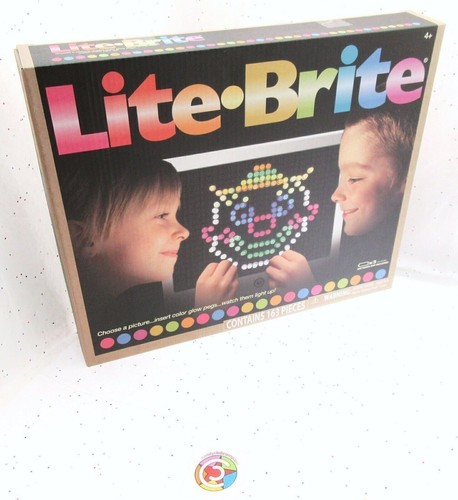 Lite Brite ~ Hasbro Color Glow Pegs ~ Watch them Light Up! ~ Light Bright ~ Toy - Picture 5 of 5