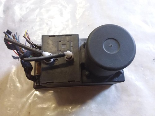 AUDI A4 VACUUM/AIR PUMP SERIES 1 08/95-06/01 95 96 97 98 99 00 01
