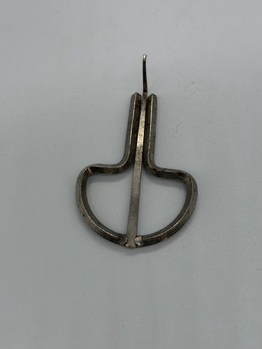 Vintage Jaw Harp (Mouth Harp) – Simple Loop Frame – Unmarked Folk Instrument
