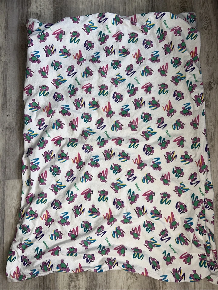 Vintage Barney Blanket Cover Baby Toddler Size 48” x 37” Crayon Purple Dinosaur - Image 2 of 4