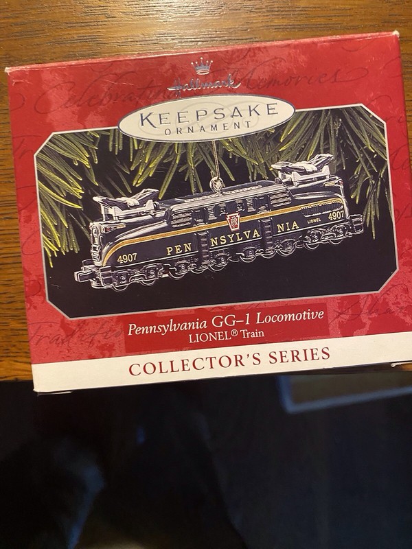 1998 Hallmark Ornament QX6346 Pennsylvania GG-1 Lionel Locomotive