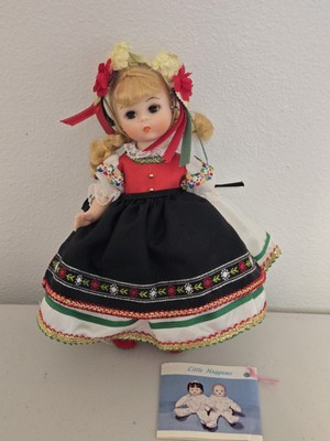 Madame Alexander 8