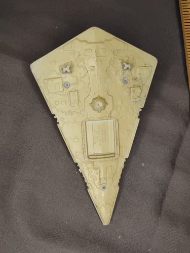 Vintage Kenner 1979 STAR WARS Die-Cast Imperial Cruiser (Star Destroyer) - Picture 8 of 9