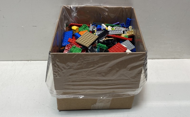 LEGO Bulk Lot Mixed Bricks and Pieces 8.2 Pounds Friends Mario Themes