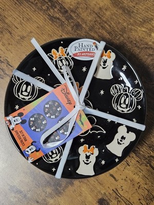 NEW Disney GHOST Mickey Minnie Mouse Halloween Appetizer 6  Snack 4 Plates 