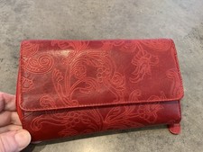Leather Embossed Wallet Floral Paisley Design Zip/snap Many Compartments SeePics
