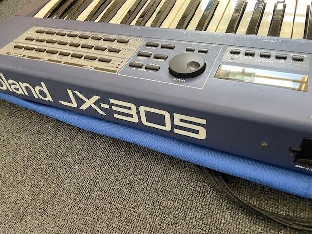 Roland JX-305 keyboard synthesizer fast ship from japan free Roland JX-305 keyboard synthesizer fast ship from japan free