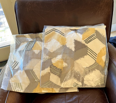 NIP West Elm 2 Pc Decorative Throw Pillow Covers 18x18 Textured Modern