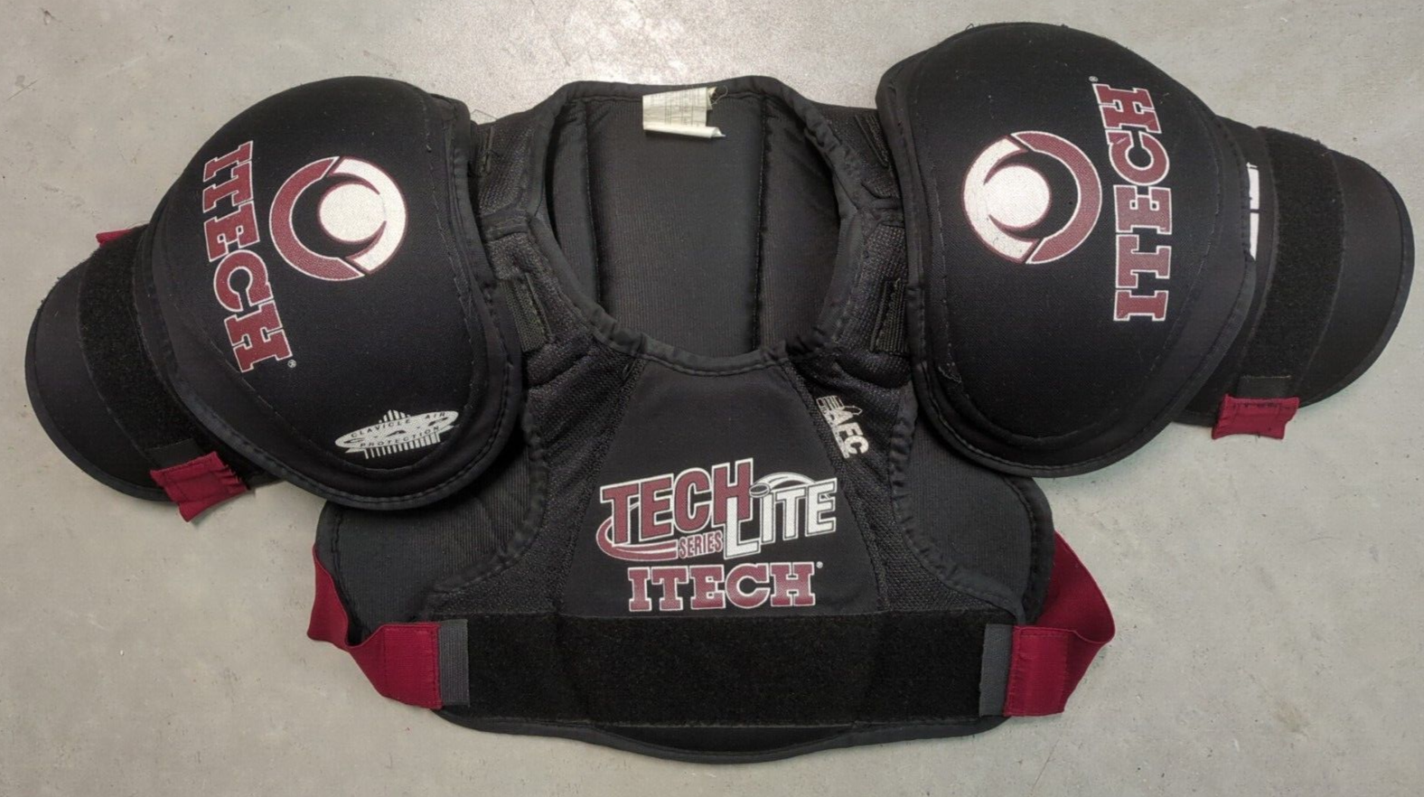 ITECH Tech Lite Series Ice Hockey Chest Protector / Shoulder Pads Junior Medium eBay