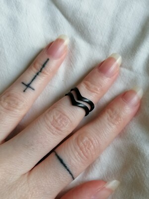 Ring Knuckle Ring schwarz tattoo style