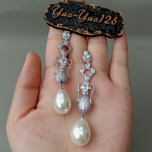 White Sea Shell Teardrop Pearl Clear Cz Pave Insect Stud Earrings - Picture 5 of 8