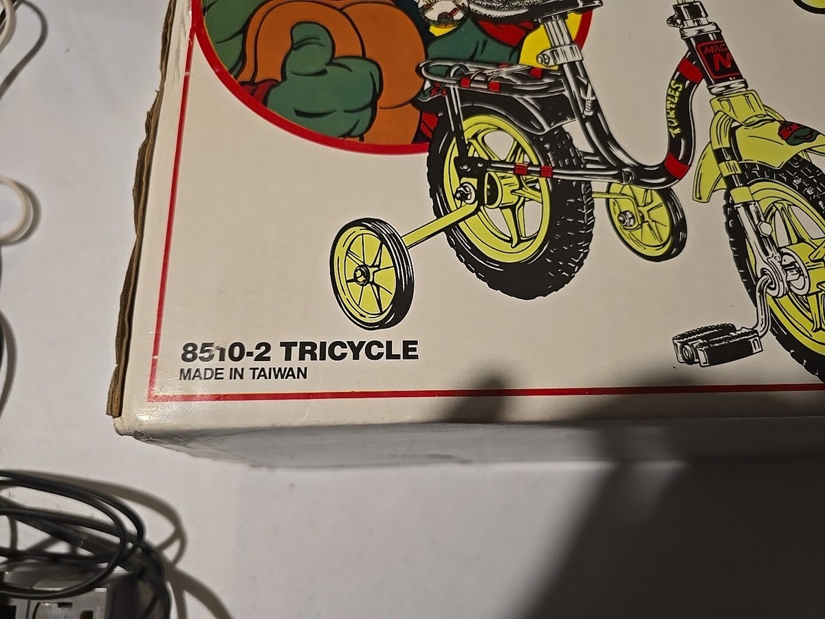 タートル3世 1990 Teenage Mutant Ninja Turtles Tricycle Brand New Factory