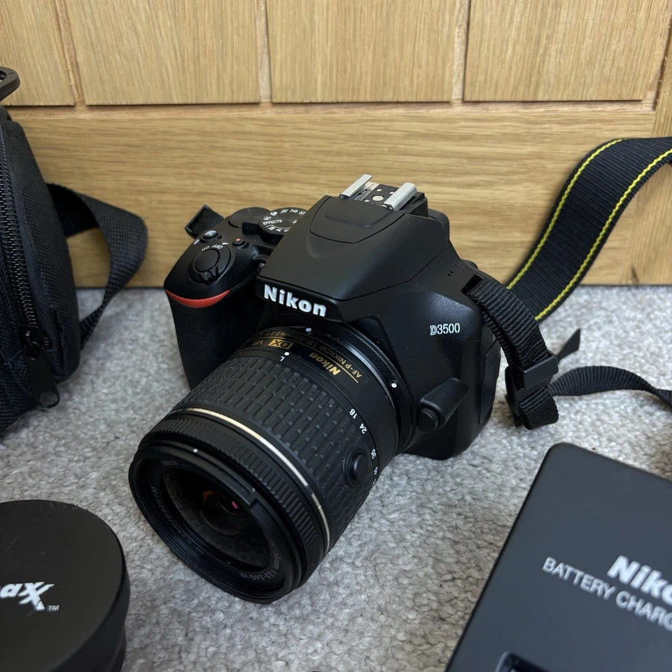Nikon D3500 DSLR Camera 24.2MP with 18-55mm, Shutter Count 1200 - Excellent - Image 2 of 4