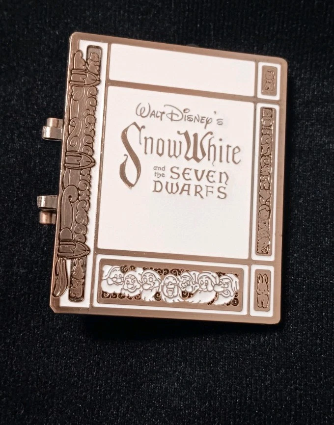 Disney D23 Snow White Once Upon A Time Story Book Pin LE 500