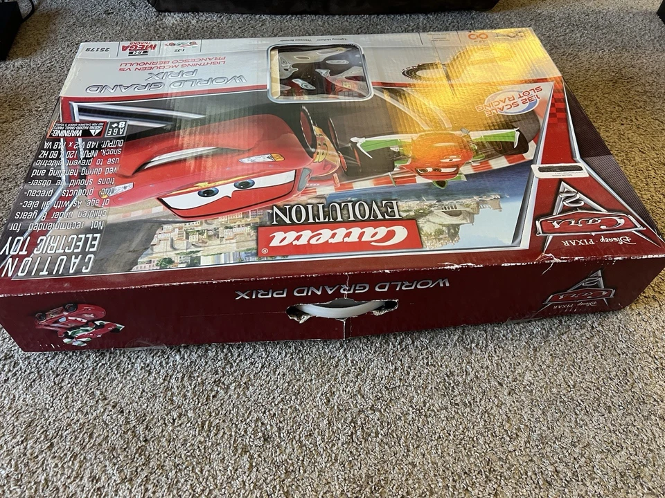 Carrera Evolution, CARS 2!  Disney Pixar, Gran Premio Mundial. ¡¡Excelente estado!!! Foto 4 de 4