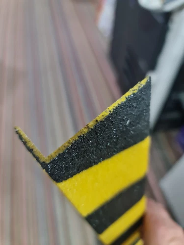 BLACK & YELLOW FRP high quality grit base stair nosing Anti-Slip Safety Angles - Picture 1 of 9