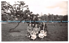 R242598 People Old Photography Postcard Kodak At Chaldon