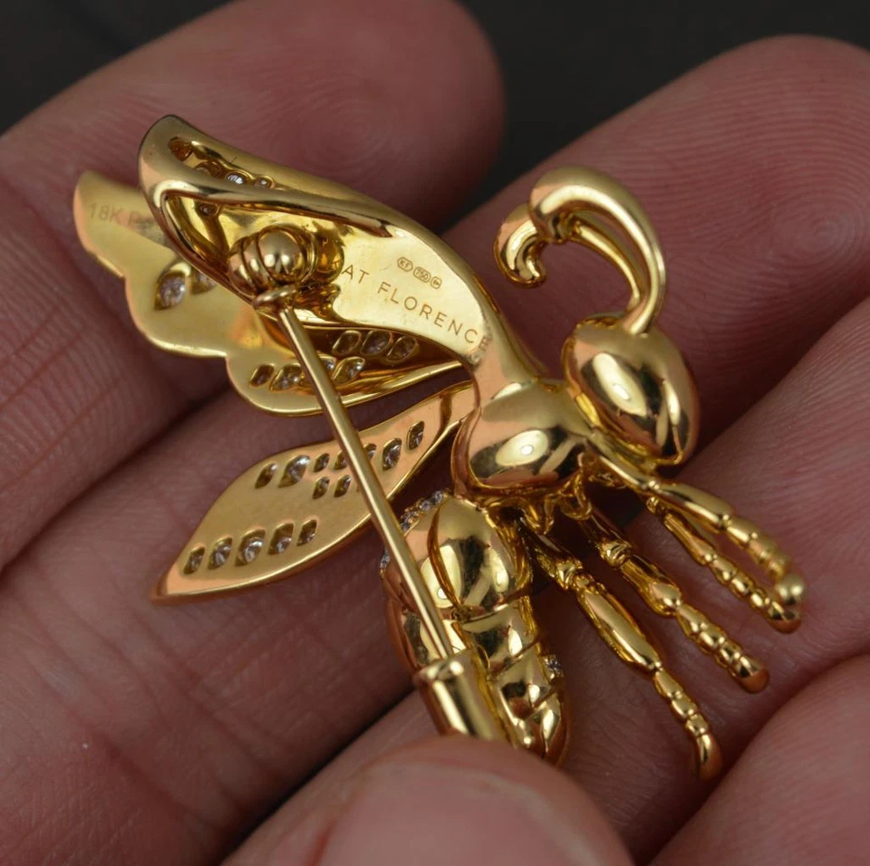 KAT FLORENCE 18 Carat Gold and IF Diamond Wasp Pendant Brooch - Image 4 of 4