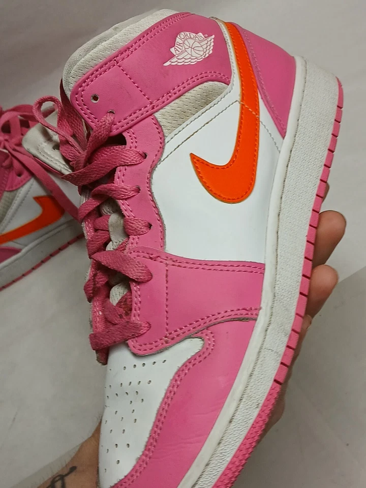 Nike Air Jordan 1 Mid GS Pinksicle Safety Orange White DX3240-681 Size 7y - Image 4 of 4