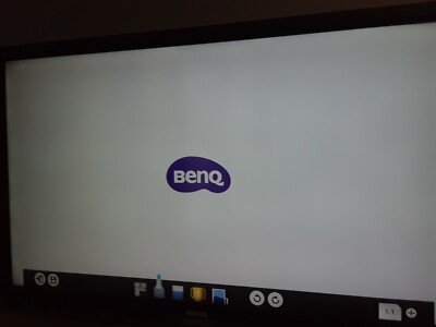 BenQ RP653 Interactive 65'' Touch screen Flat Panel TV  Smart Board