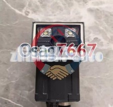 1PCS Used Omron sensor FQ2-S30050F-08