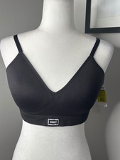 Hanes Black Wireless Bra Medium Size Comfortable Fit