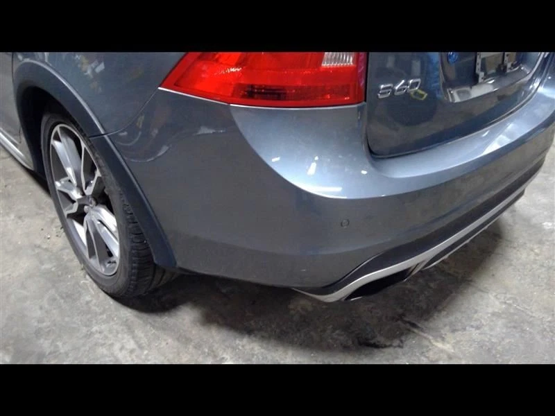 Para-choque traseiro S60 cinza cross country compatível com 16-18 VOLVO S60 782612 - Imagem 2 de 4
