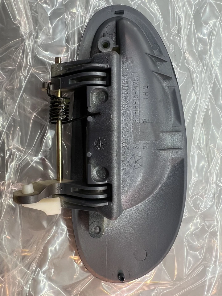 Manija de puerta exterior Mopar 0QA51TZZAF Foto 2 de 3