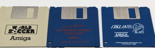 Colección de juegos de fútbol Amiga - (AMIGA) 3x 3,5" disco original - Imagen 1 de 1
