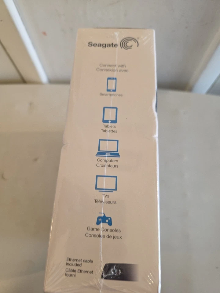 Seagate Central SRN01C 2TB Personal Cloud Storage NAS External New Sealed - Image 4 of 4