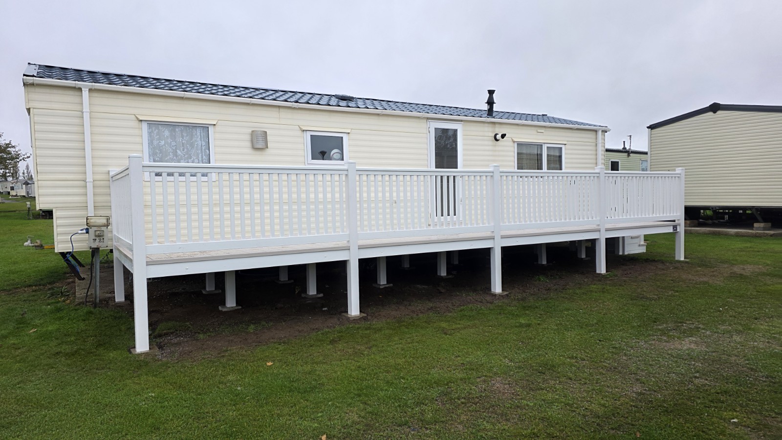 28ft X8ft Caravan Decking Upvc