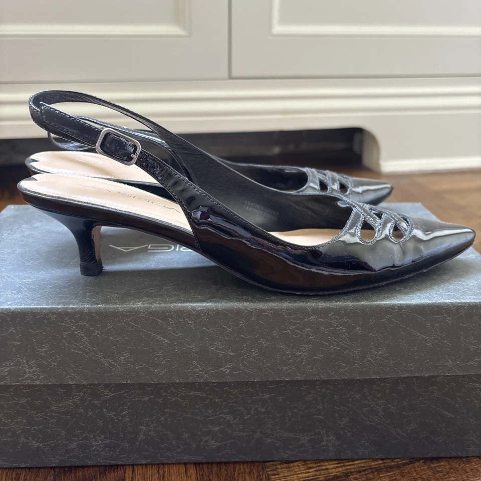 Tacones Via Spiga de charol negro 6 Foto 2 de 4
