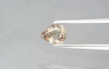 💎 0.58ct 5.8x4.7mm Pear Natural Color Change Garnet - Unheated Tanzania Gem