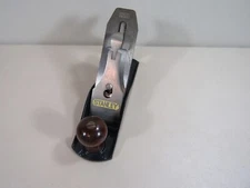 Stanley Bailey #4 Smooth Bottom Wood Plane with Yellow Blade Cap ~  Nice!