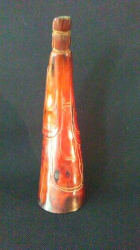 ox horn Chinese Hand Carved 9" Ox Horn Scholar - 第 4/9 張圖片