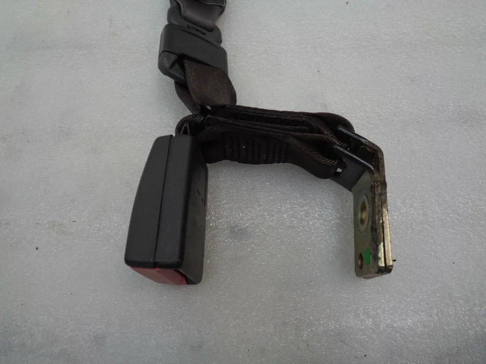 Jaguar S-Type 2003-2004 retractor de cinturón de seguridad central trasero OEM AK211191 Foto 3 de 4