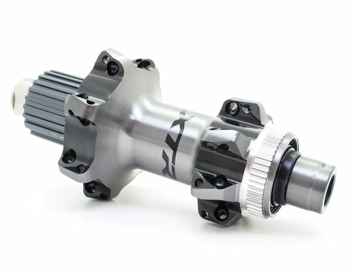 Shimano XTR FH M9111 BS Rear Hub 12 x 148mm 28H for Straight Spoke New In Box