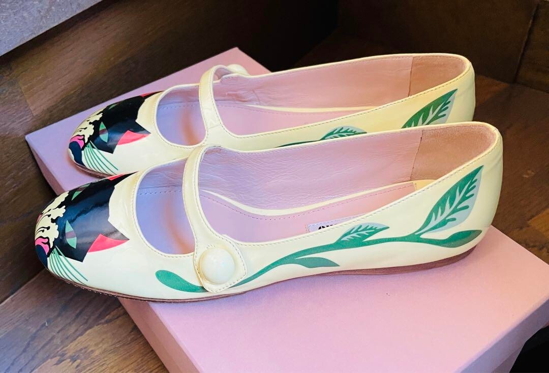 Miu Miu Cat Design Women